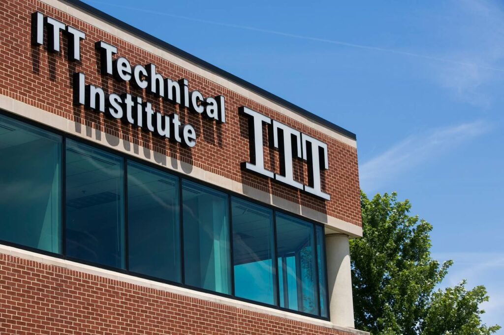 ITT Tech History, Programs, Legacy & Student Impact