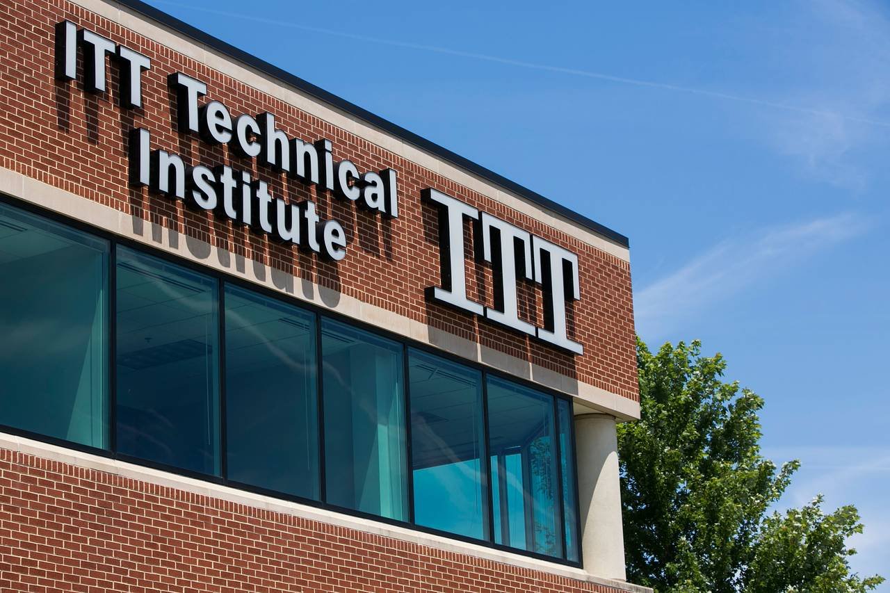 ITT Tech History, Programs, Legacy & Student Impact